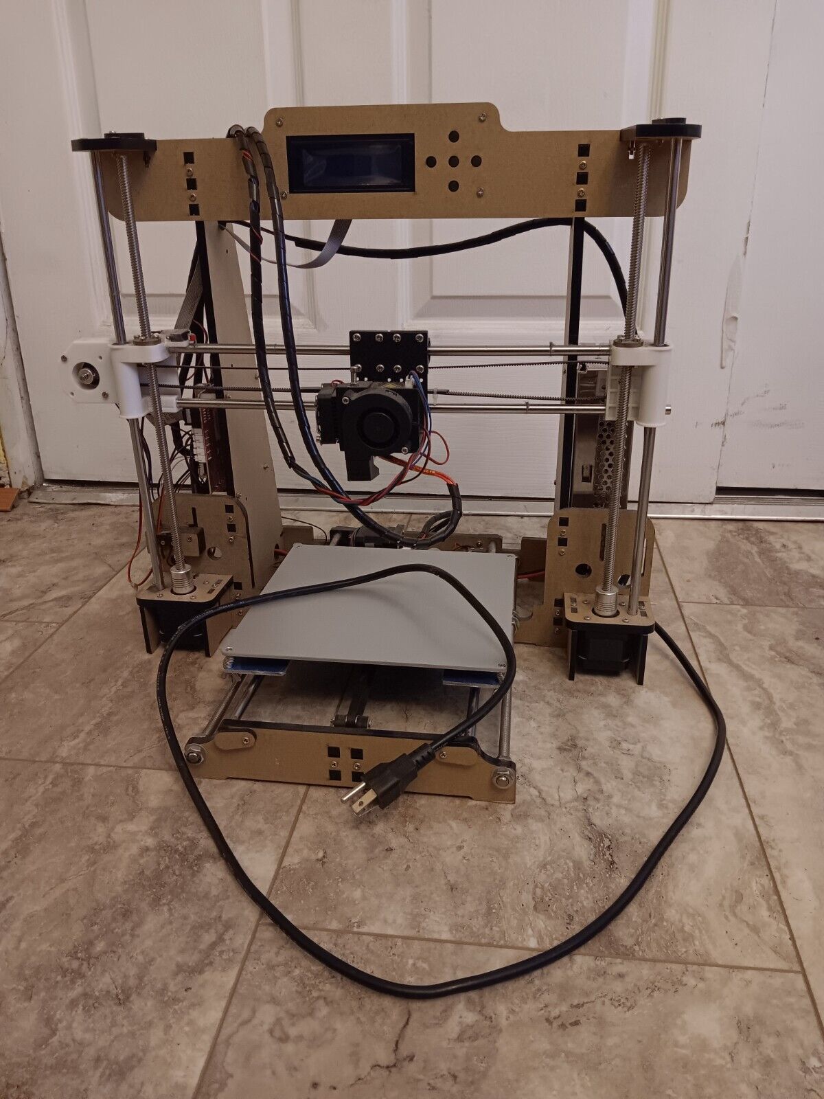 Anet A8 3D Pinter Needs to be completely put together- All Parts Included