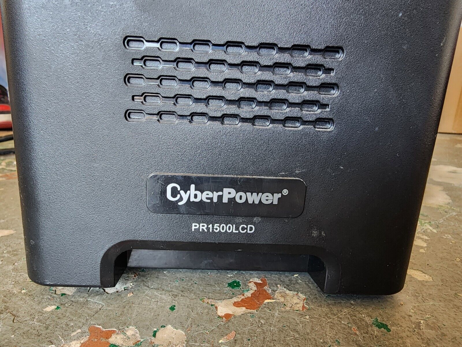 CyberPower PR1500LCD 8 Outlets Smart UPS 1500VA w/Battery *MESSAGE FIRST*