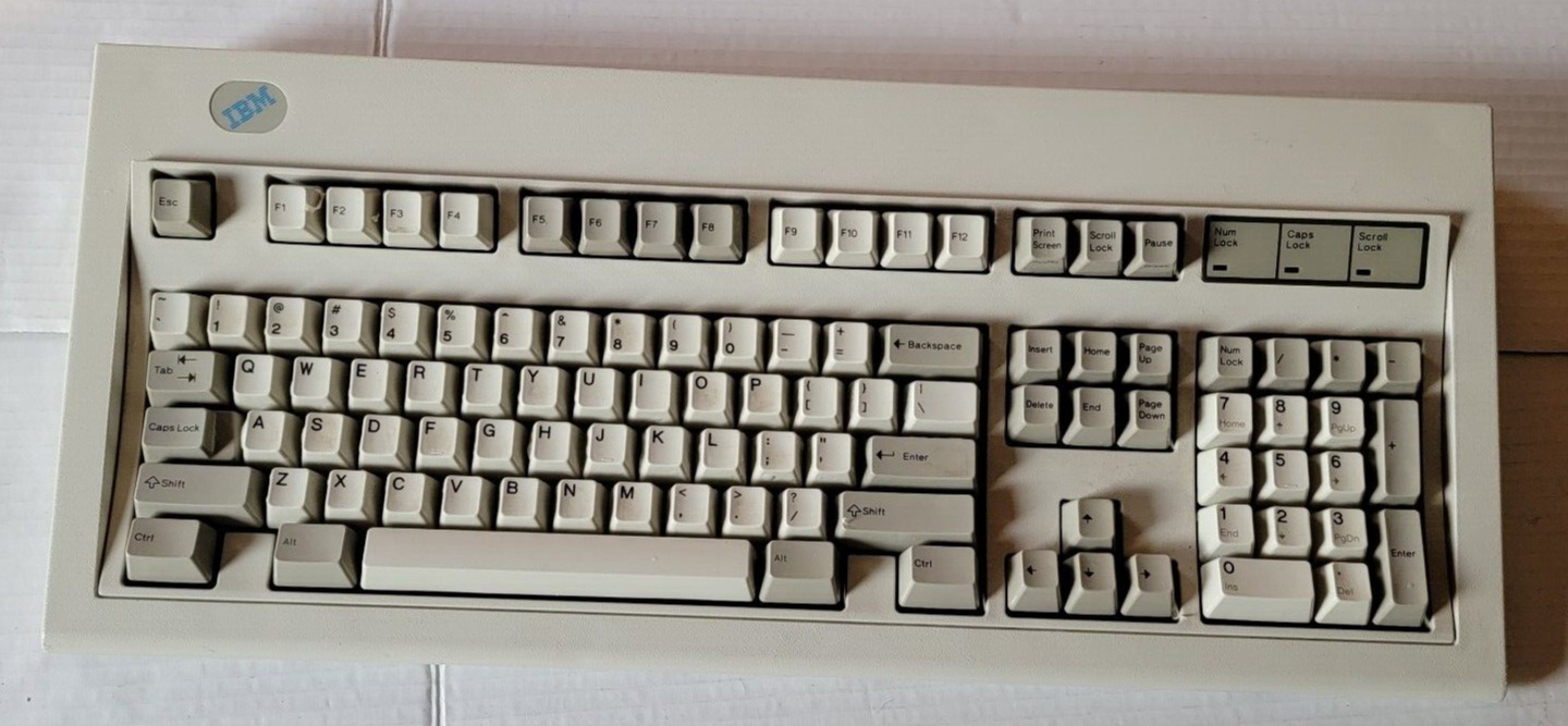 IBM Model M 1391401 Clicky Mechanical Keyboard 1993 NO CABLE