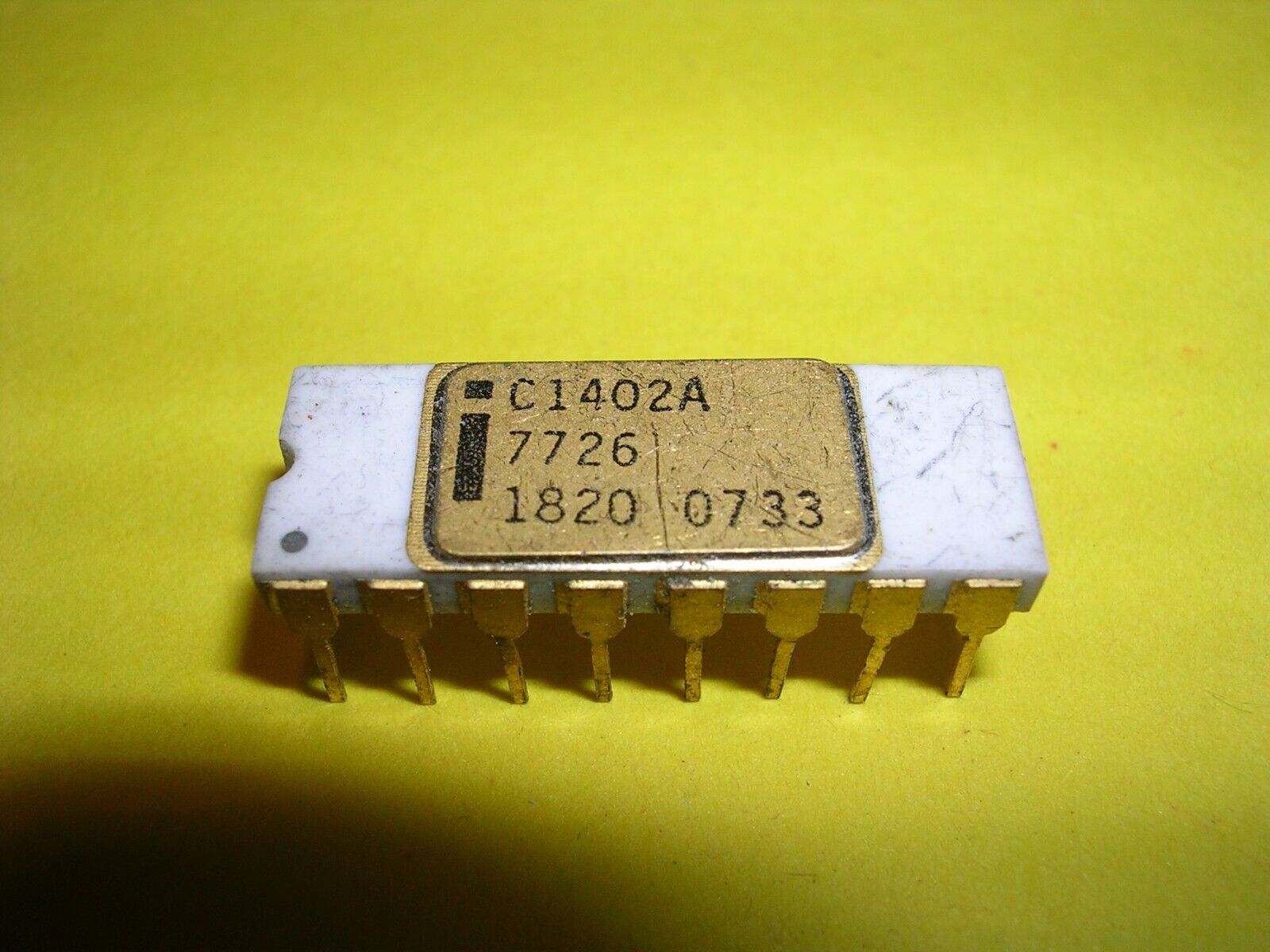 Intel C1402A - 1024-Bit (256 x 4) PMOS Shift Register - Type 2