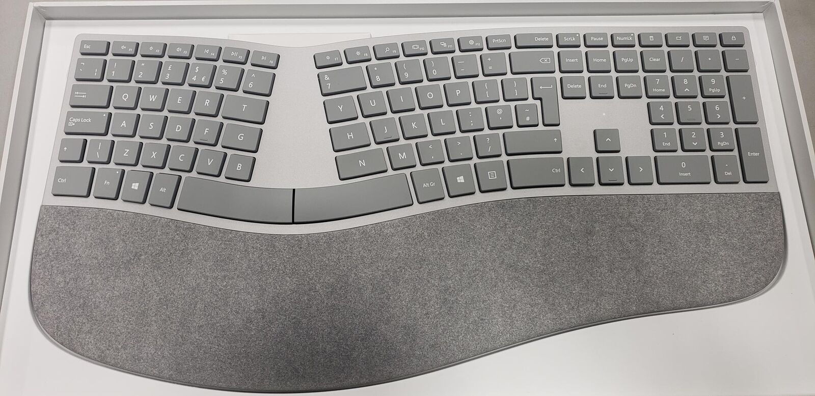 Microsoft Surface Ergonomic Keyboard SC Bluetooth UK keyboard  Hdwr Gray