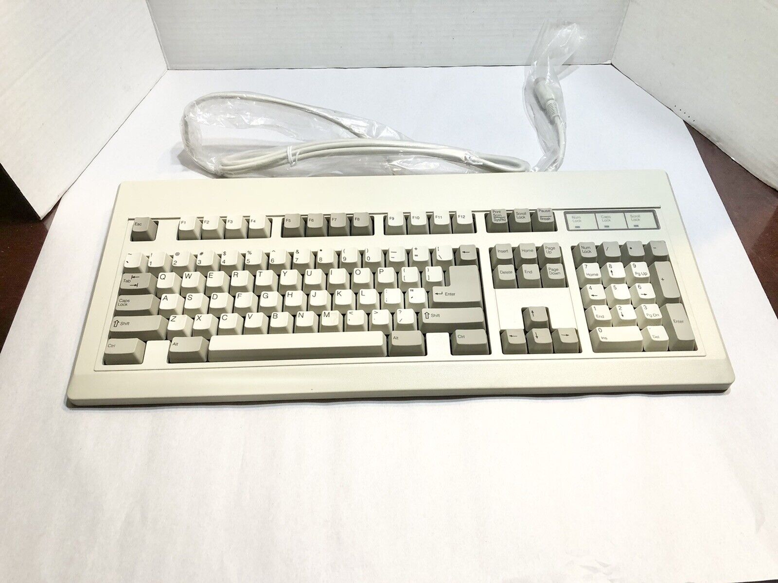 Vintage NMB Technologies RT6255T+ 5-Pin Wired Keyboard  New