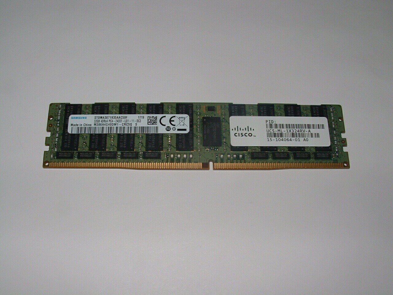Samsung M386A4G40DM1-CRC5Q 32GB 4DRX4 PC4-2400T SERVER MEMORY MODULE