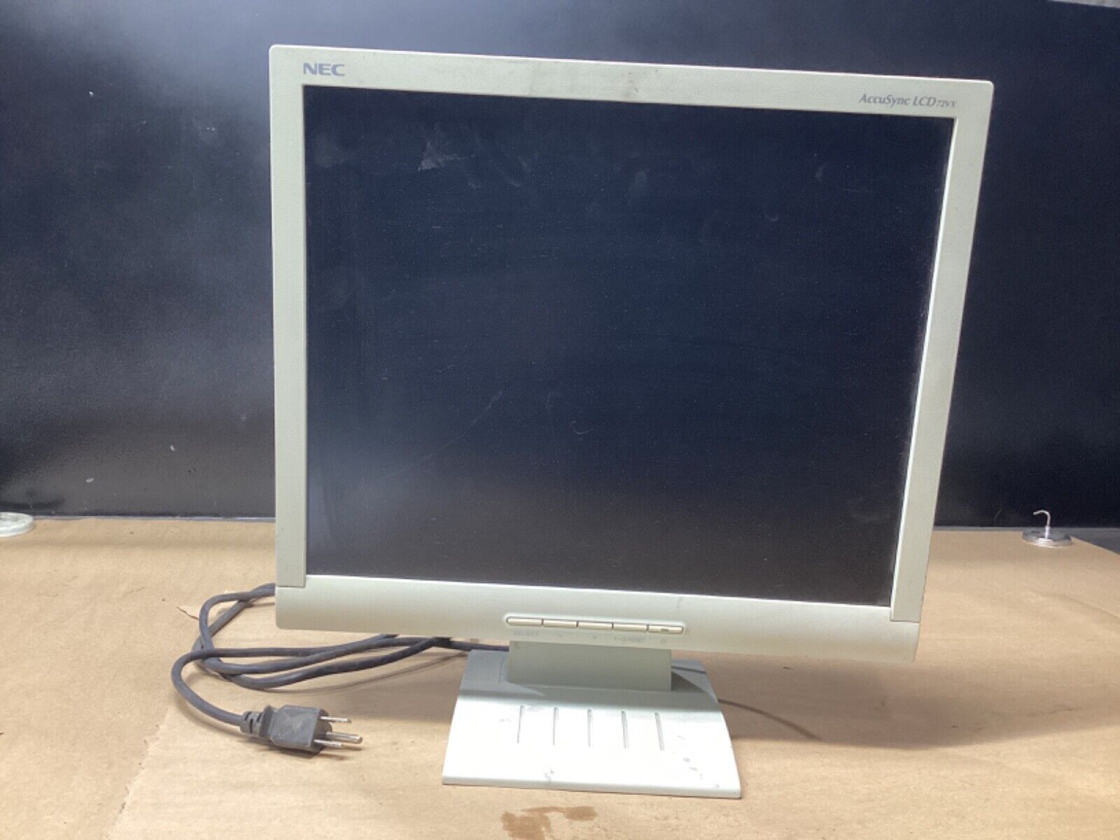 NEC LCD72VX AccuSync LCD Monitor #101G68PR7
