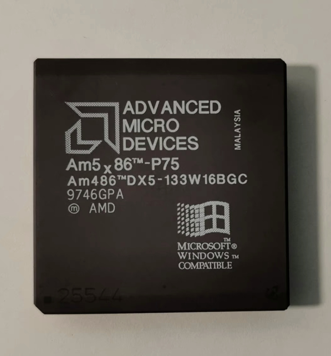 AM5x86-P75 . AMD-X5-133ADZ ADW Ceramic CPGA Direct Pin Gold Plated Micro CPU