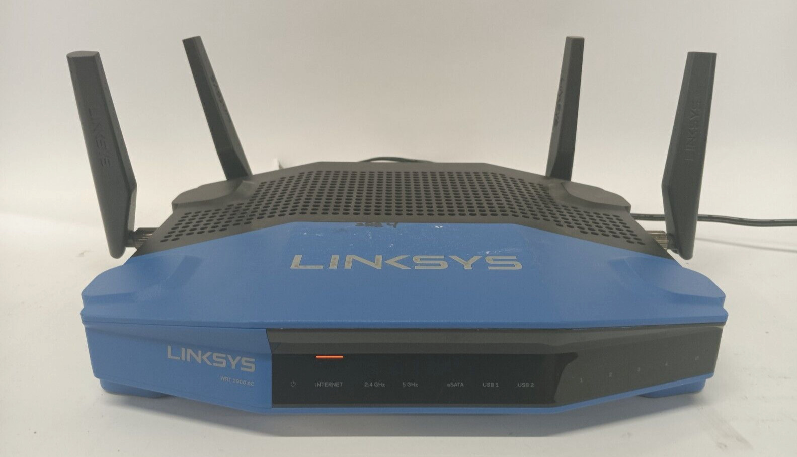 Used Linksys WRT1900AC V2 Dual Band Gigabit Wi-Fi Router