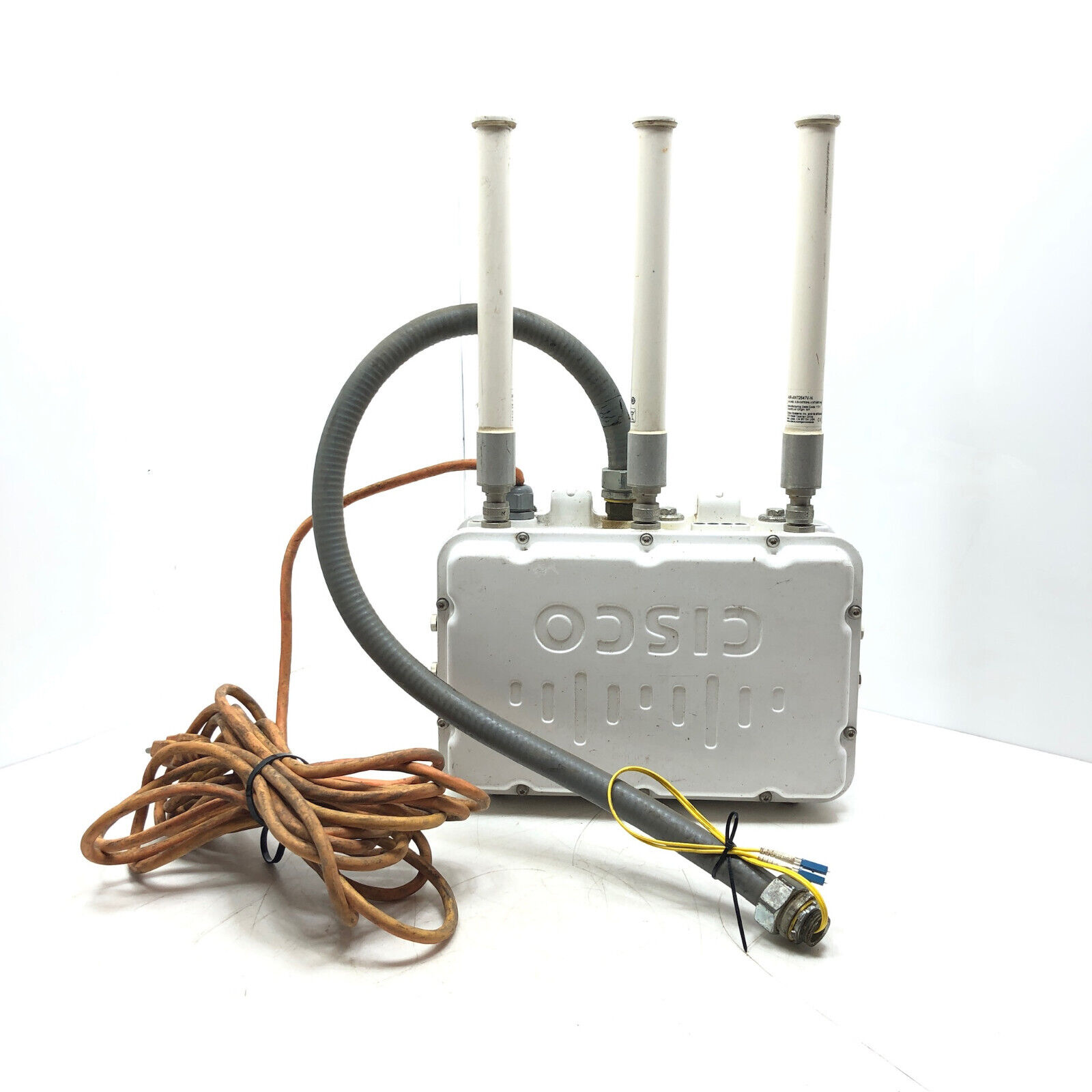 Cisco AIR-CAP1552H-B-K9 Outdoor Mesh Access Point w/ 3x Antenna & LC/UPC Cable
