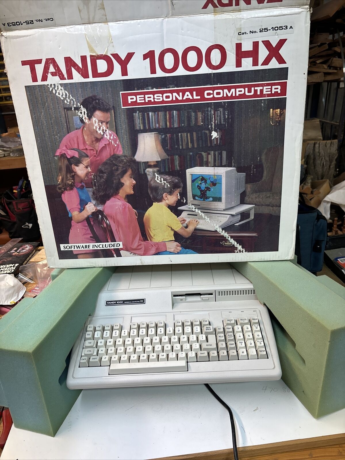 Vintage Tandy 1000 HX 25-1053A Computer Powers On With Original Box RARE NICE