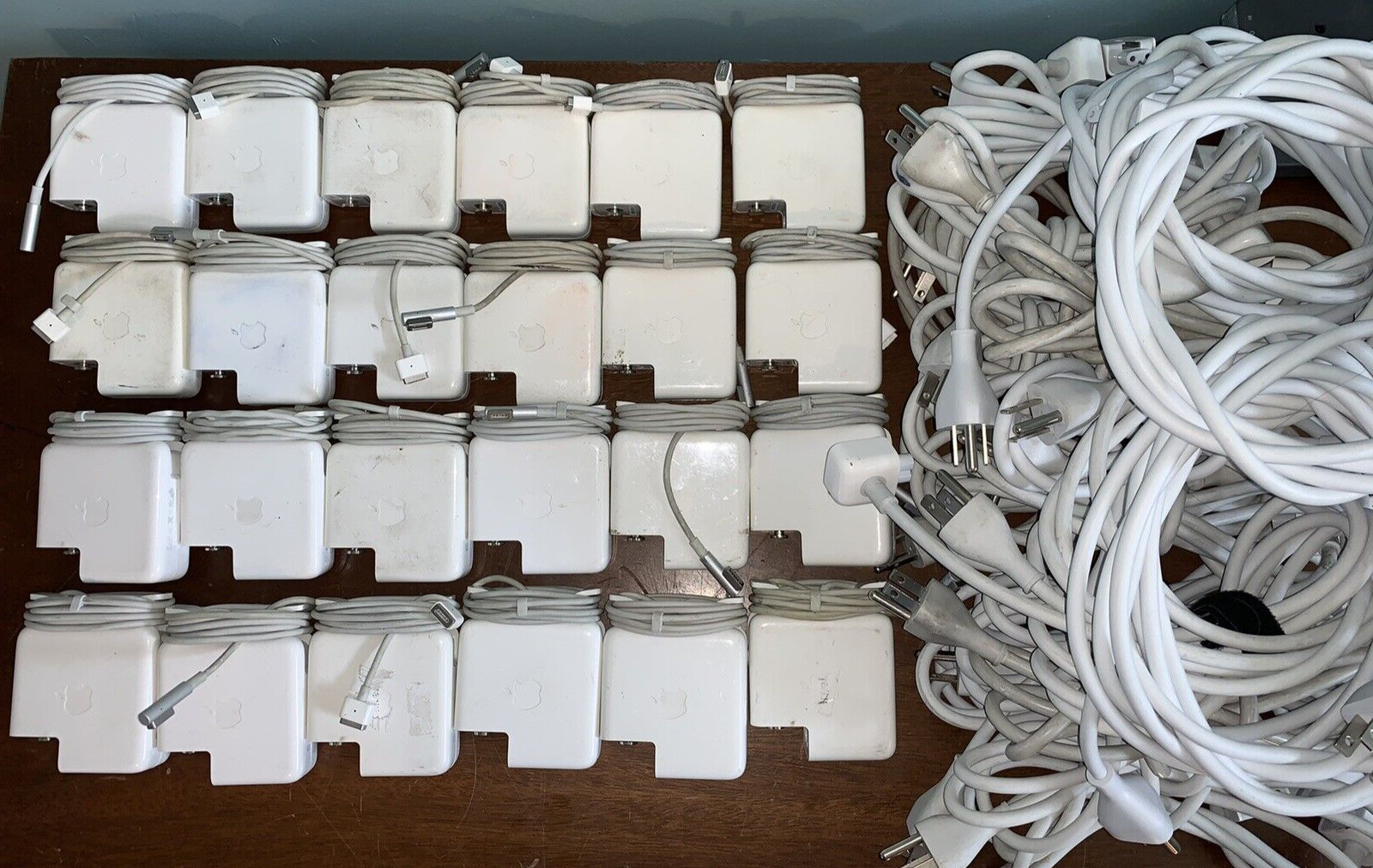 Lot:24 Apple A1344 60W MagSafe 1 Power Adapter Charger Old MacBook & MacBook Pro