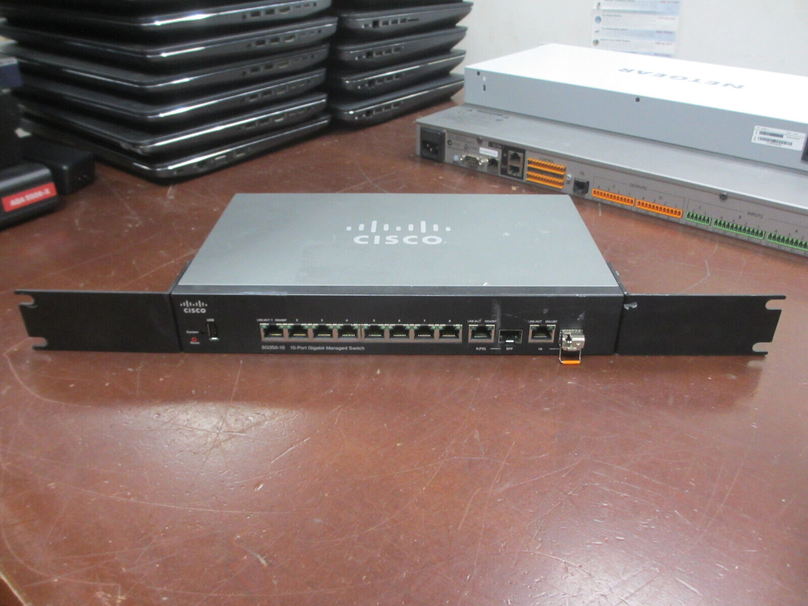 Cisco SG350-10 10-Port Gigabit Managed Switch