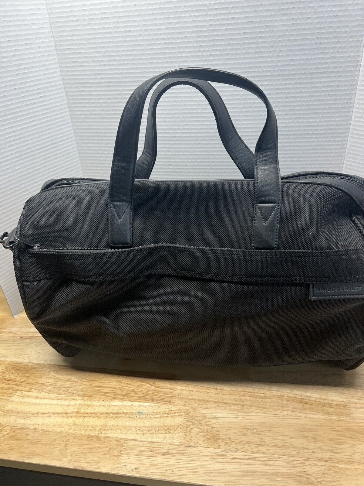 Briggs and Riley Travelware BLACK  Carry On/Weekender Duffel Bag 18x12”
