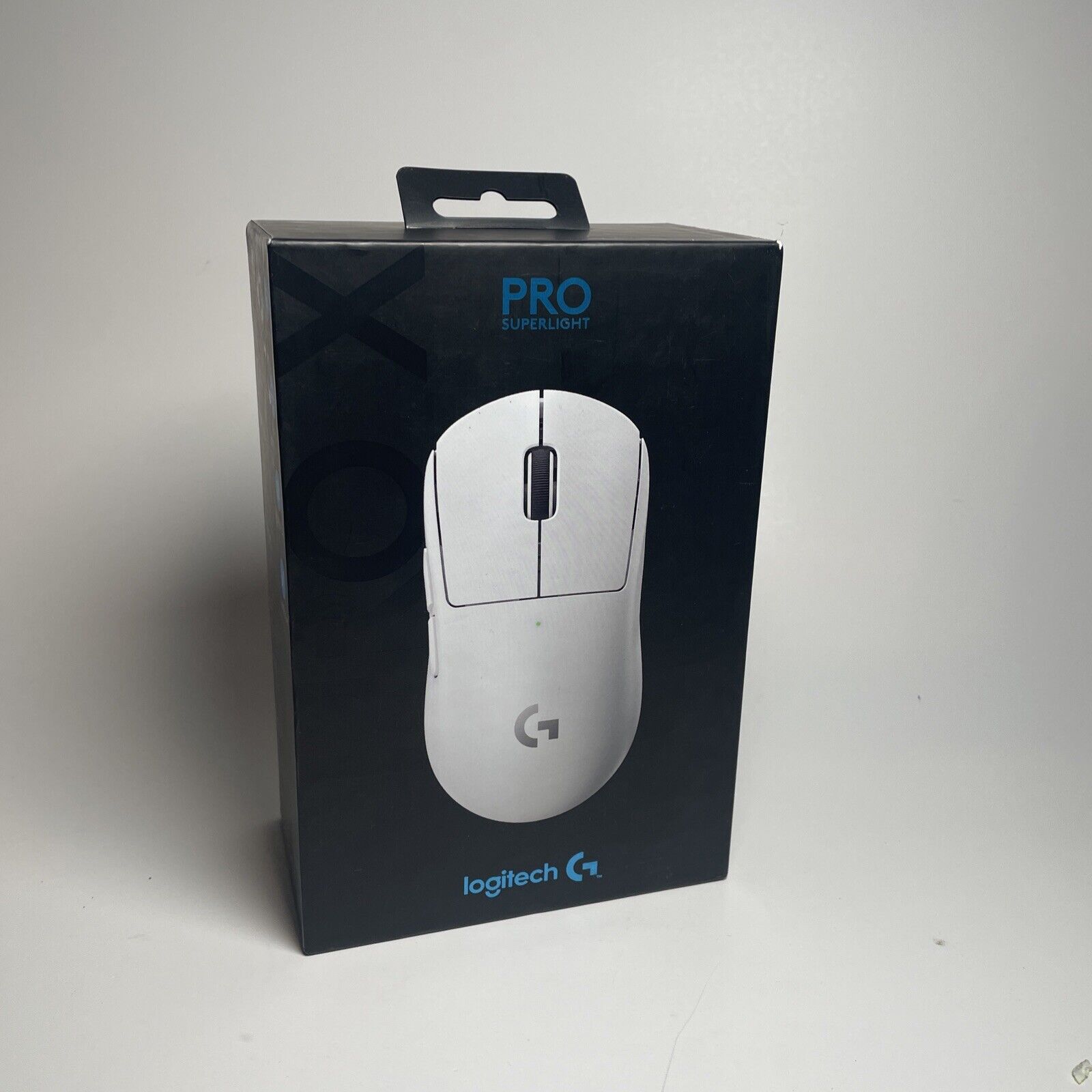 Logitech G PRO X Superlight Gaming Mouse - White (/GM1-1475-MR0086-WHT-UG)