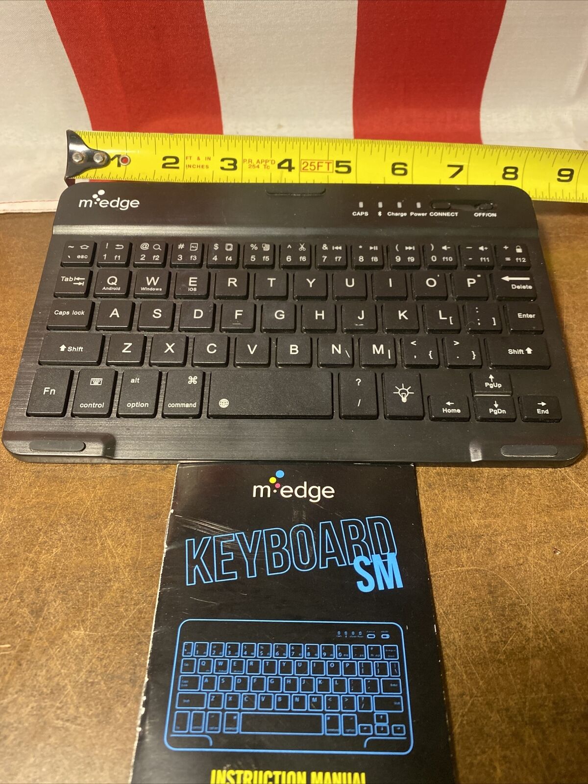 M-Edge Universal SM Keyboard Mini Keyboard iPhone Smart Phone Pc Keyboard￼