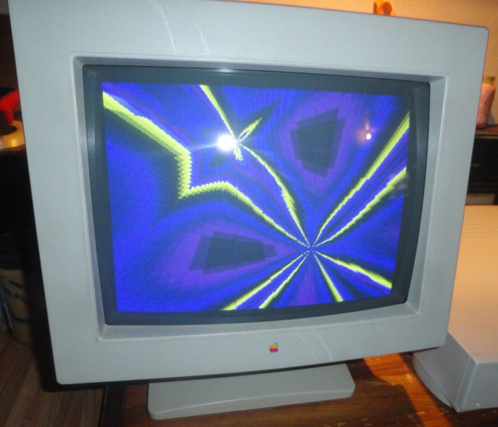 vintage apple macintosh computer m1787 color plus 14 inch monitor only 14