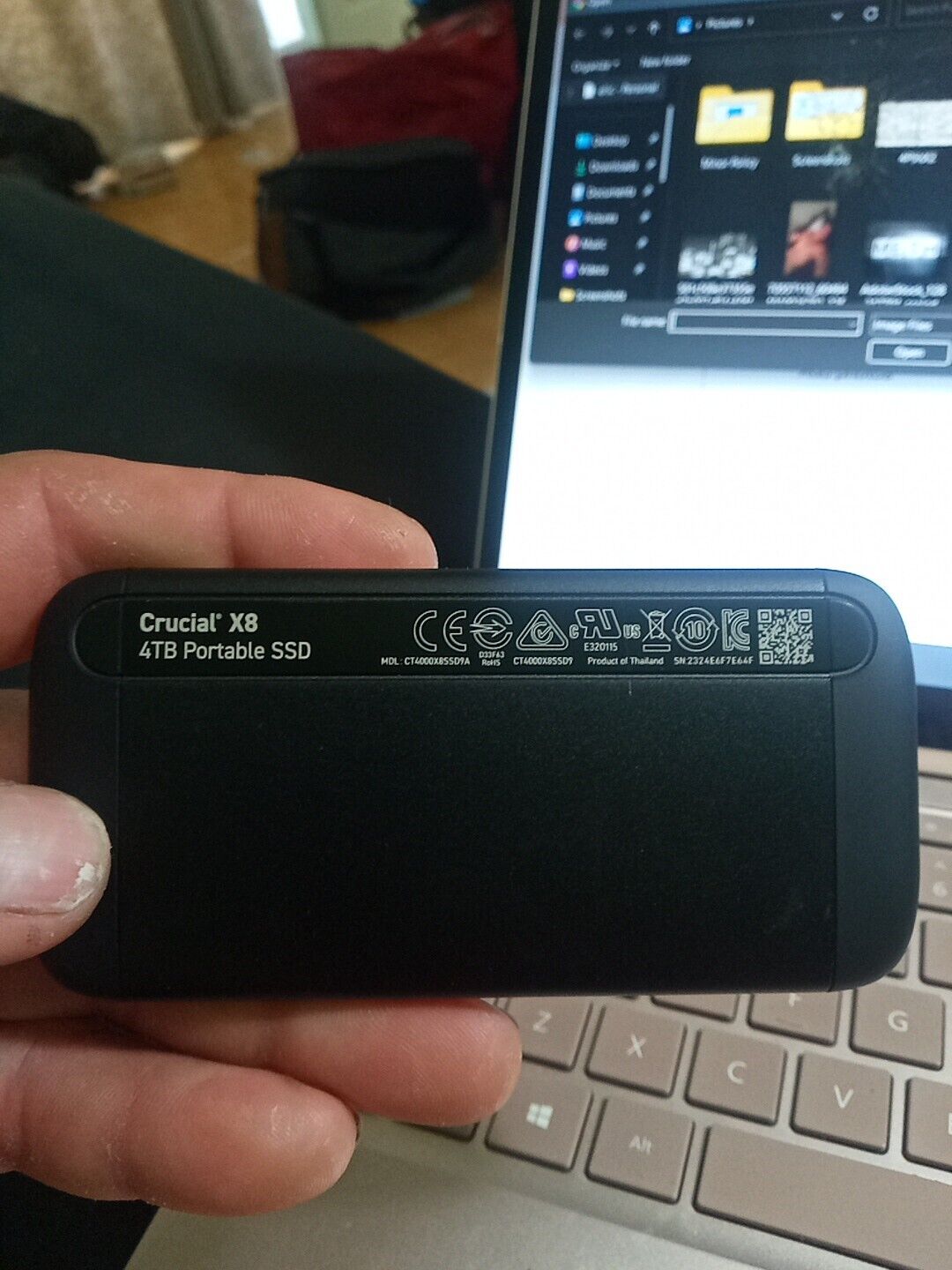 Crucial X8 1TB Portable External SSD