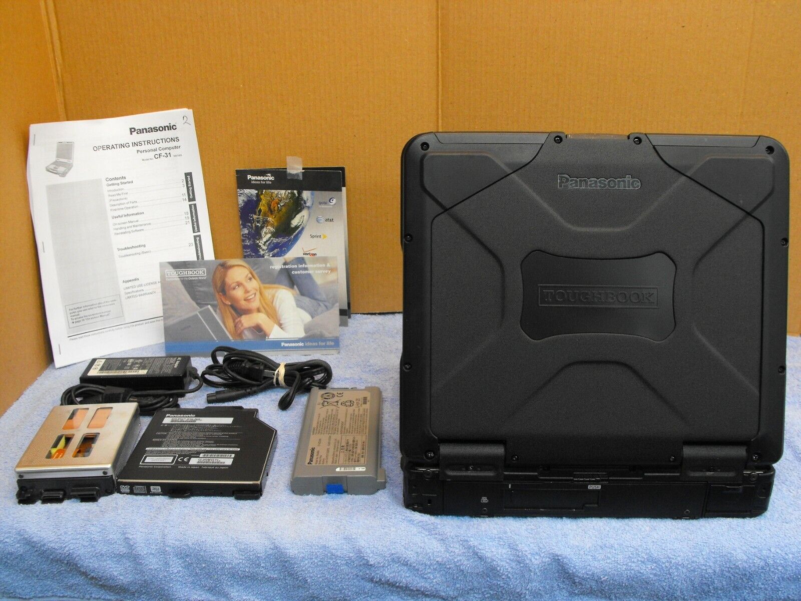 Black Panasonic Toughbook CF-31 500SSD 8gb GLOBAL GPS WIN 10 BACKLIT KEYS  LTE