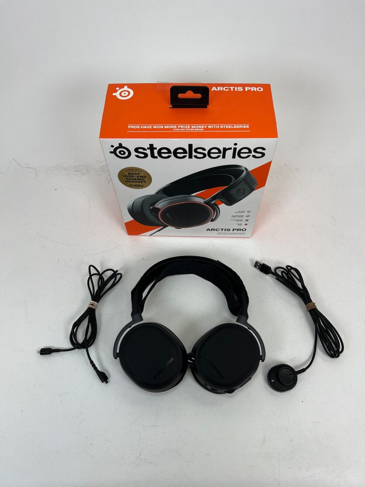 SteelSeries Arctis Pro High Fidelity Gaming Headset DTS Headphone: X v2.0 for PC