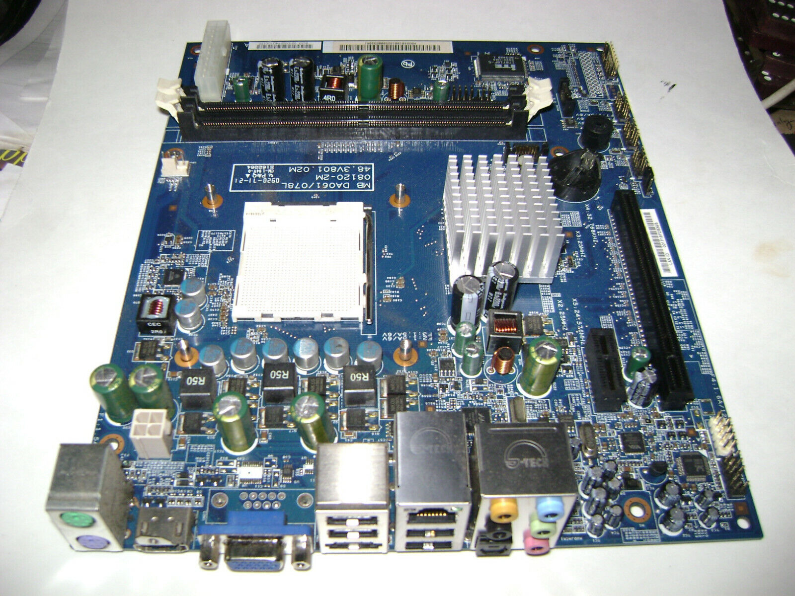 Gateway Desktop PC Computer Motherboard AMD compatible DA061/078L
