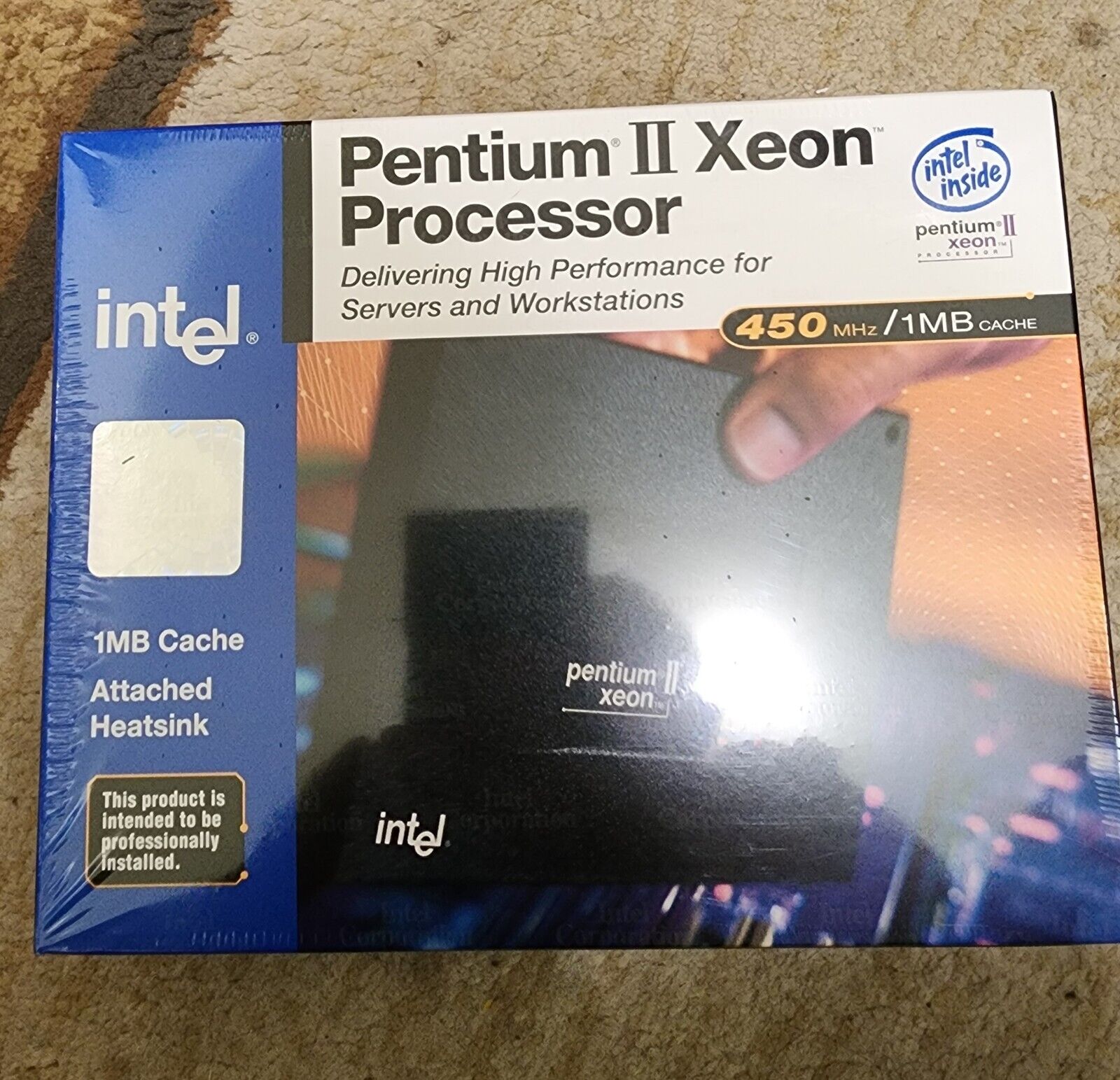 VINTAGE Intel Pentium II XEON PROCESSOR 450 MHZ/1 MB CACHE SEALED BOX