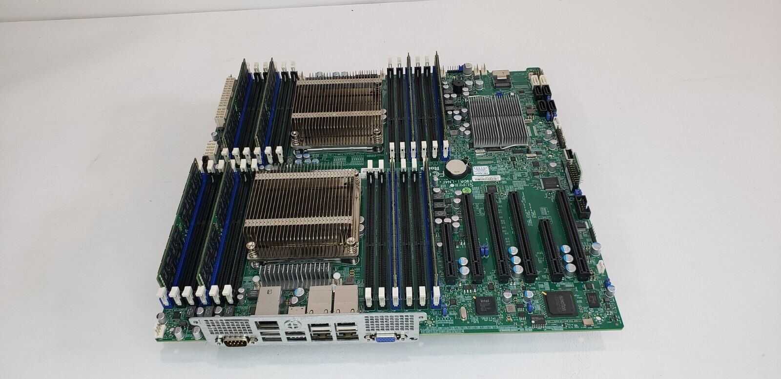 X9DRi-LN4F+ Super Micro Motherboard 2x Xeon E5-2695 V2 2.2GHz 64GB Heatsink I/O