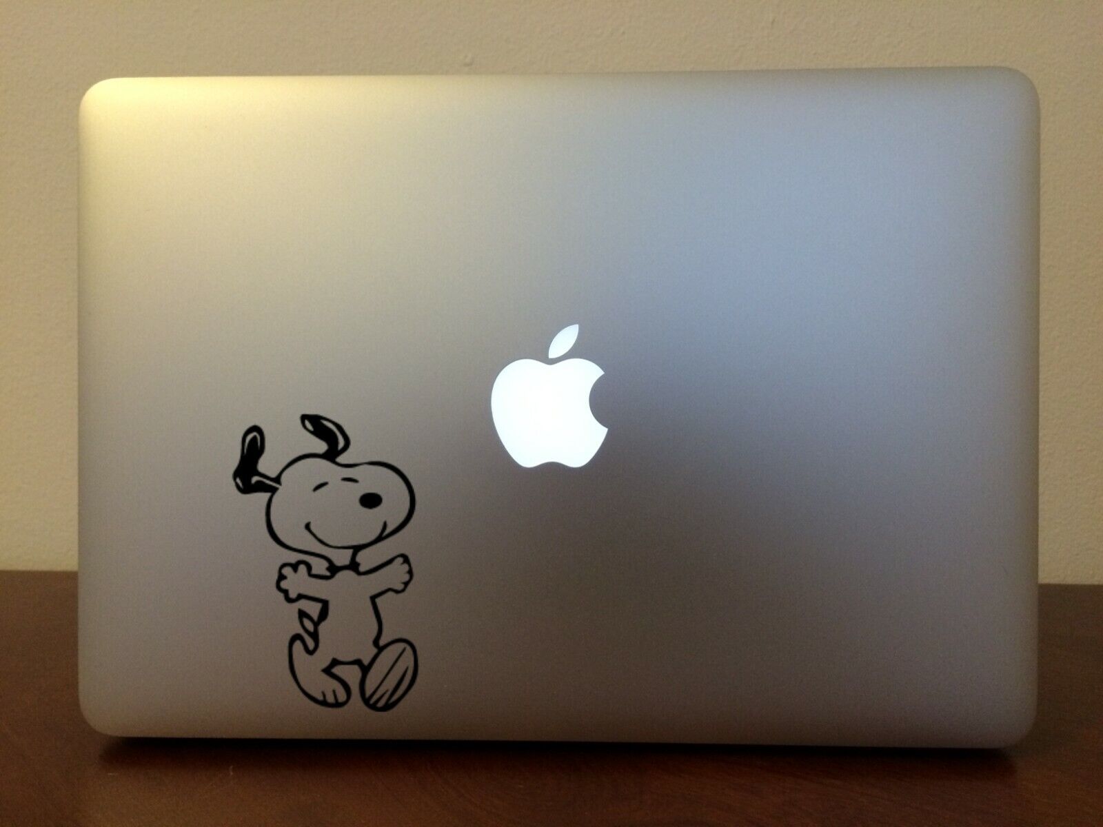 Snoopy Dancing - Computer Decal Bumper Window Sticker Charlie Brown Peanuts Comi