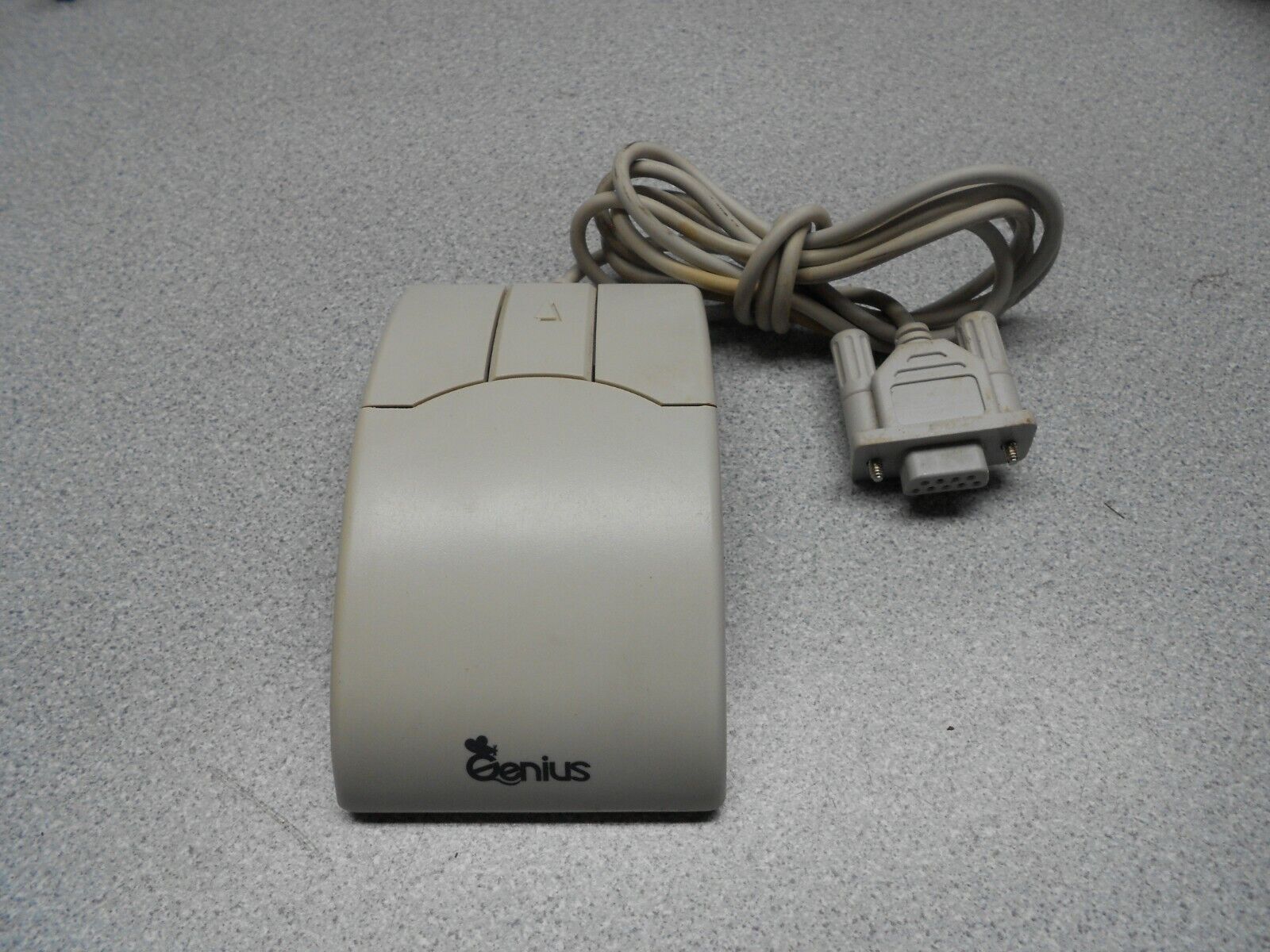 Genius serial mouse, model GM-6000, vintage from 80-90ies