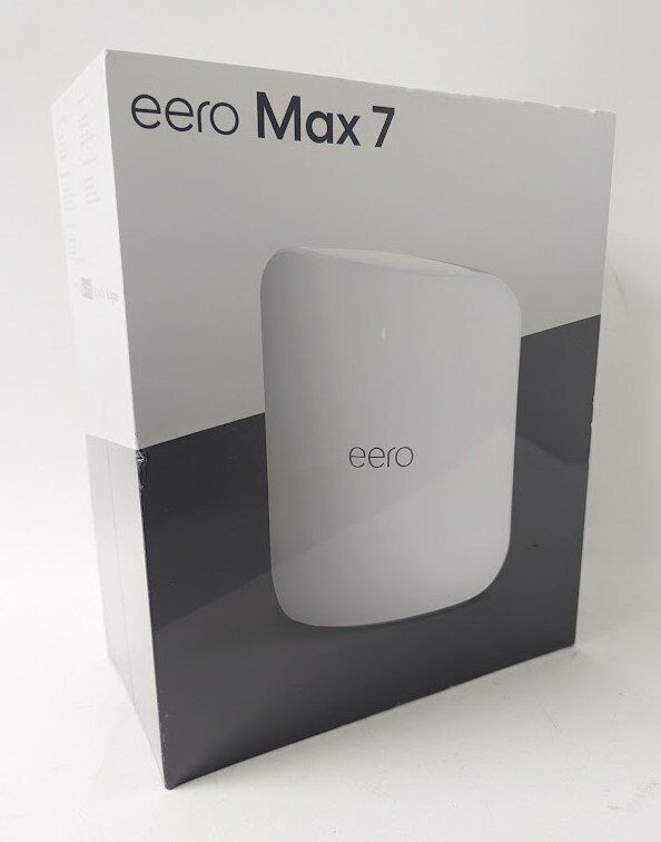 eero Max 7 Tri-Band Mesh Wi-Fi 7 Router 10 Gbps Ethernet - White