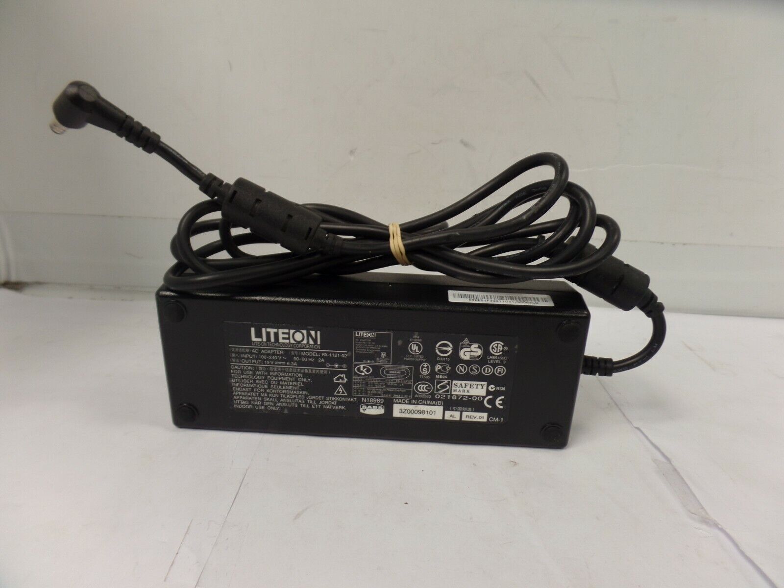 GENUINE LITEON PA-1121-02 19V 6.3A 120W AC Adapter for TOSHIBA L300 P300 