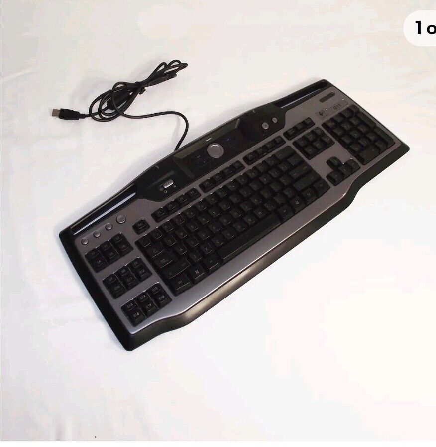 Logitech G11 Gaming Keyboard Programmable Blue Keys Wired USB Y-UG75A Read