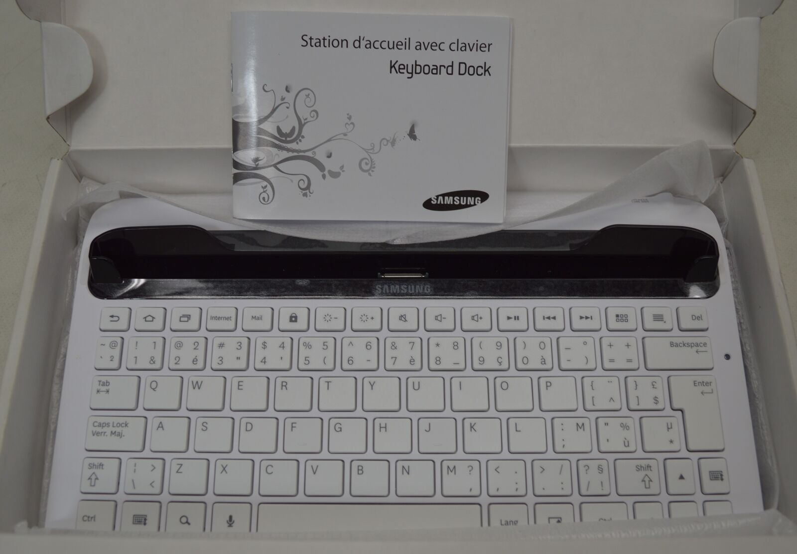 Samsung Galaxy Tab 10.1 Keyboard Dock *New Unused*