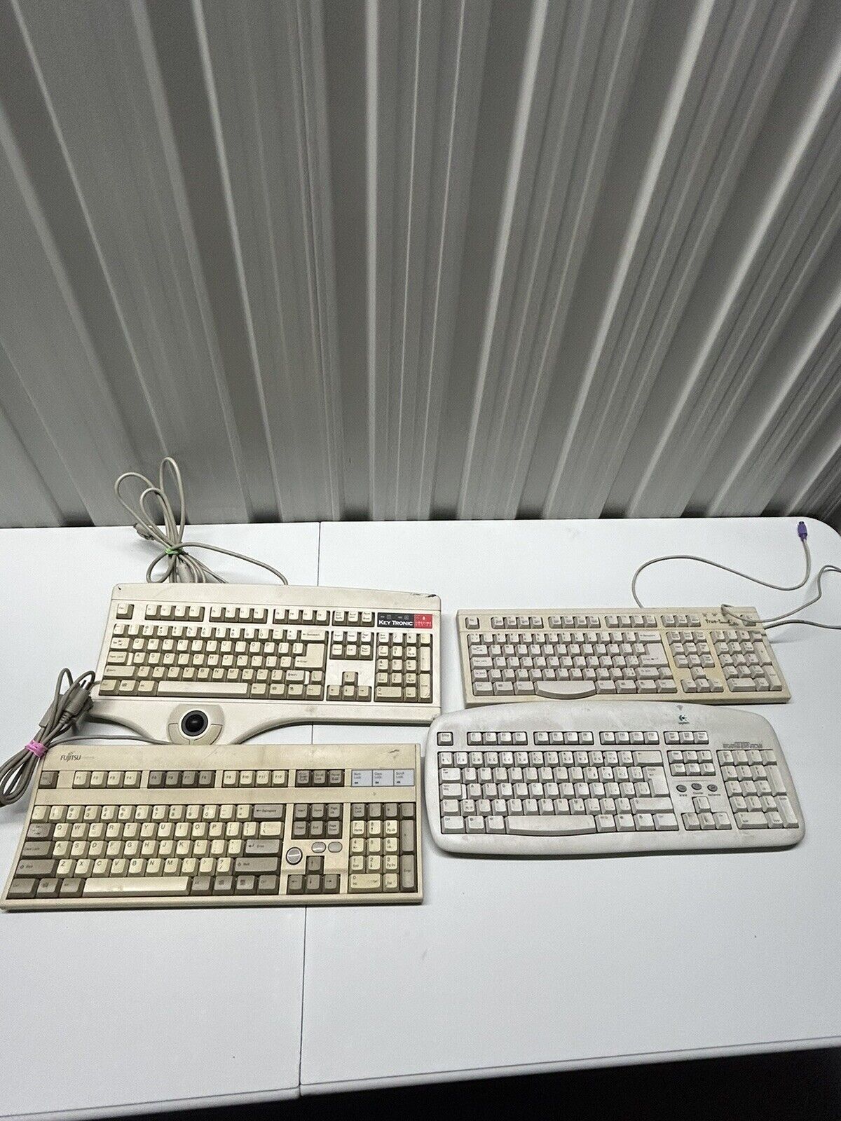 Lot Vintage Rare Keyboards - Space Invader Clicky Keys Mechanical - Untested