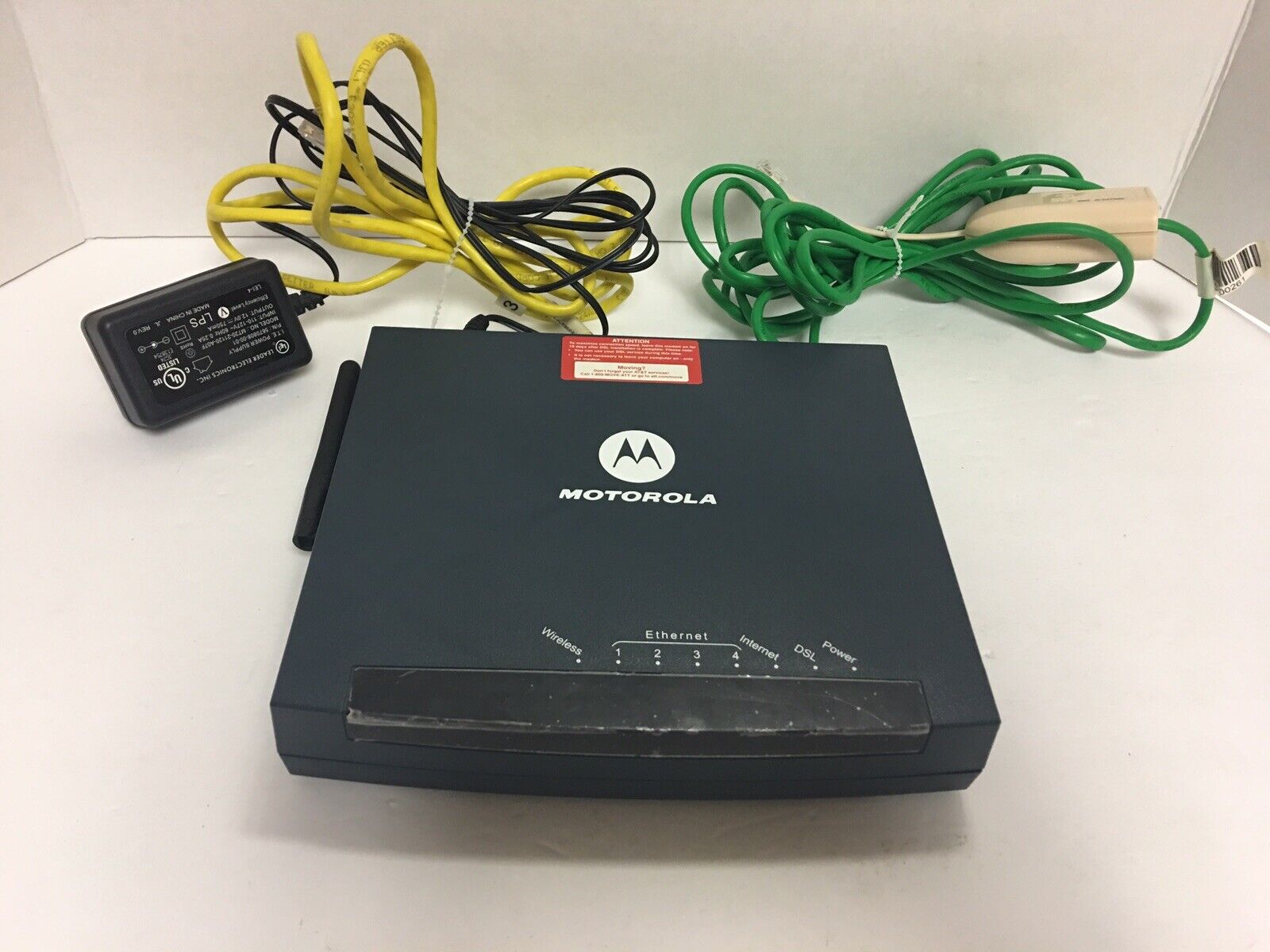 Motorola 3347-02-1022 4-Port Wireless Router used