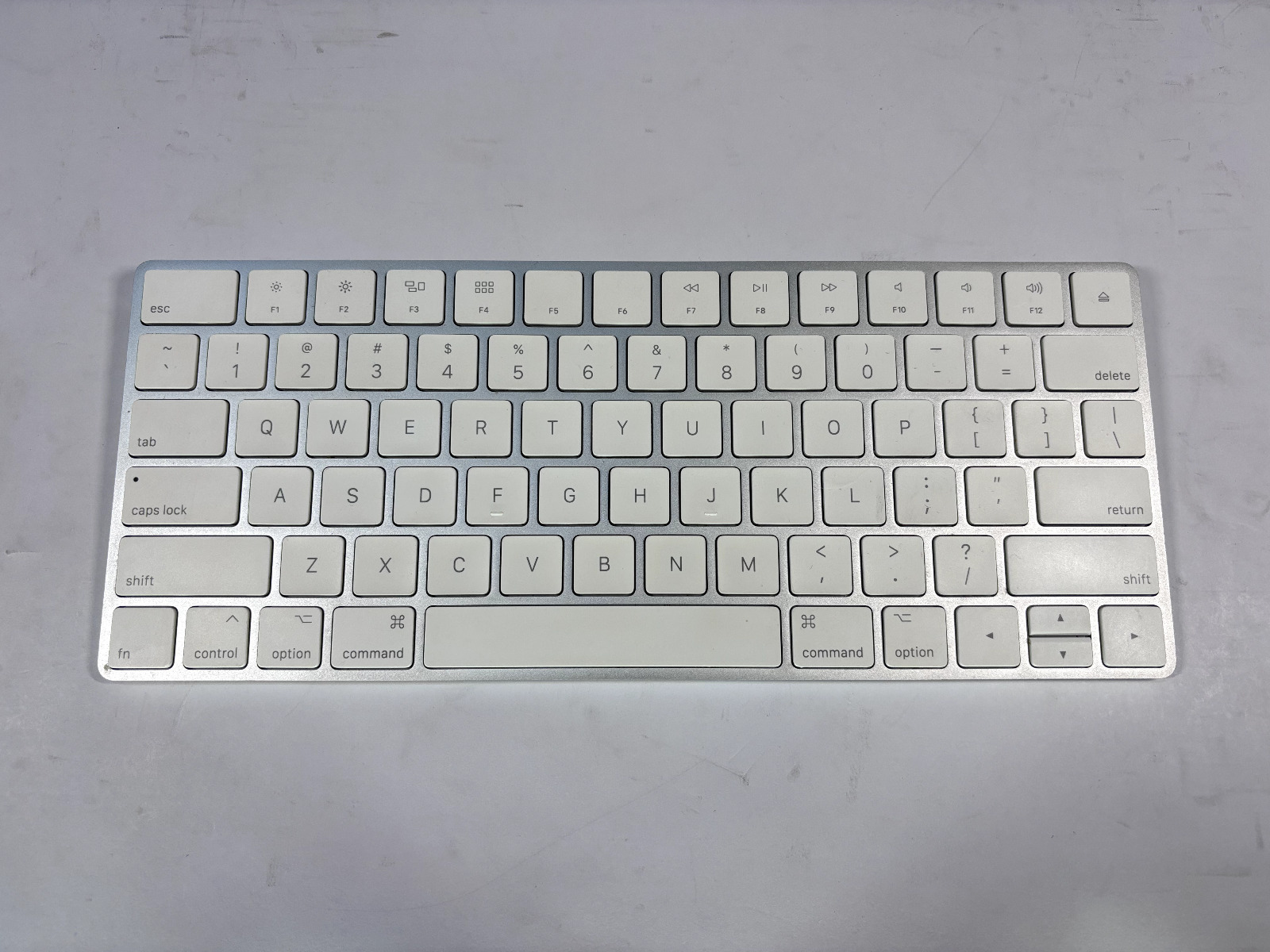 Apple Magic Keyboard 2 - White - Used, Good