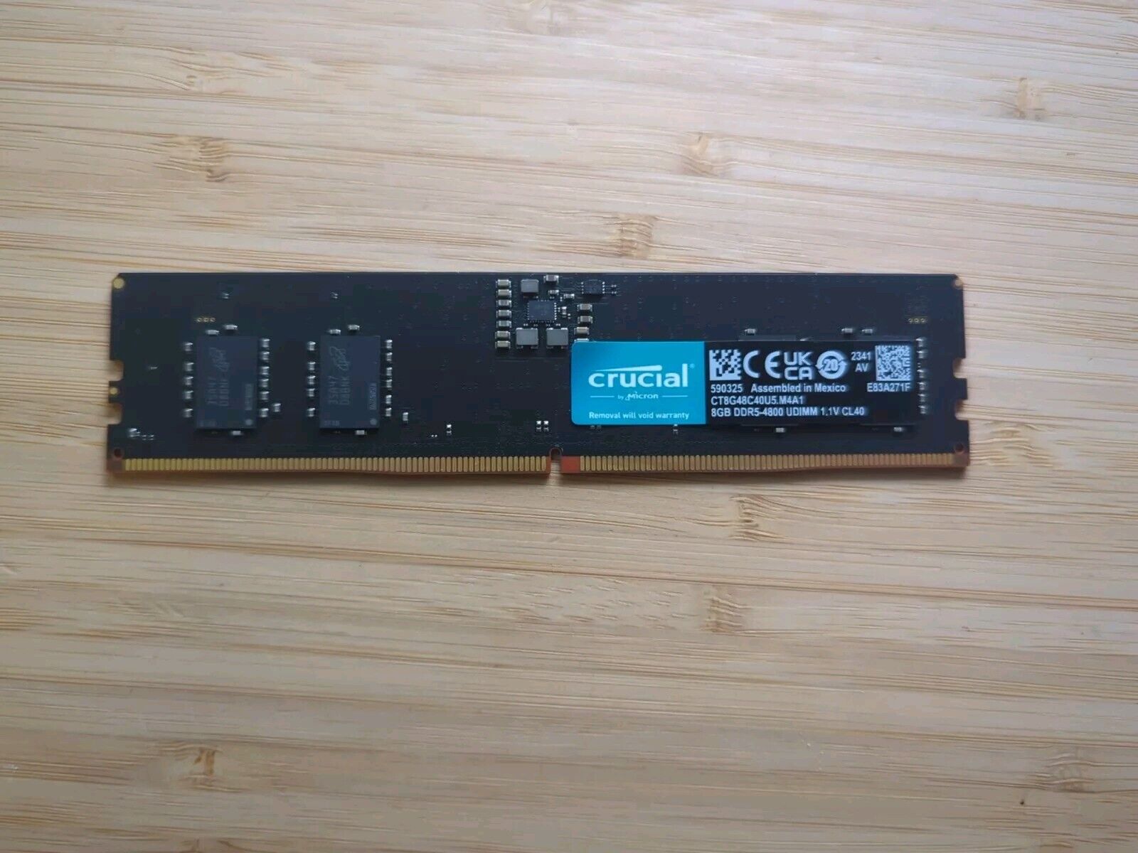 Crucial 8GB (1 x 8GB) PC5-38400 (DDR5-4800) UDIMM Memory (CT8G48C40U5)