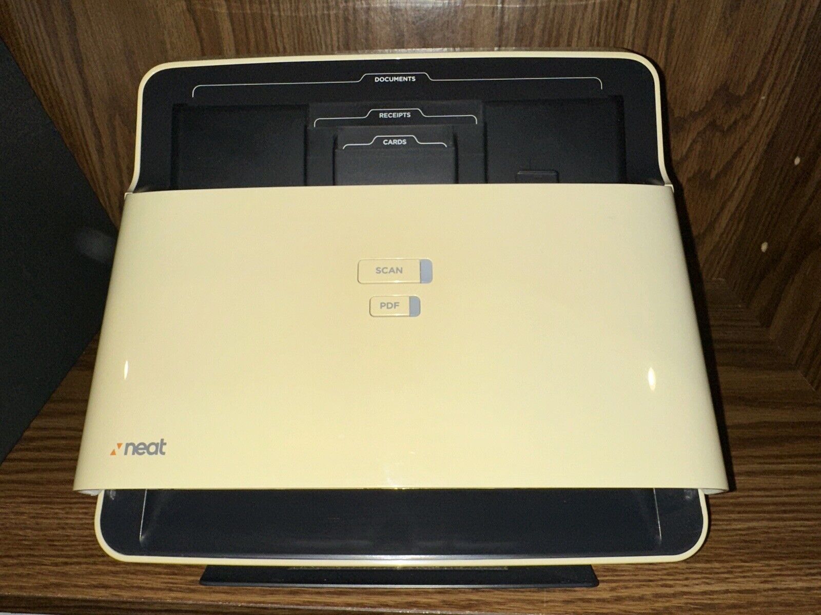 NeatDesk Desktop Scanner and Digital Filing Systemin box w/software ND-1000