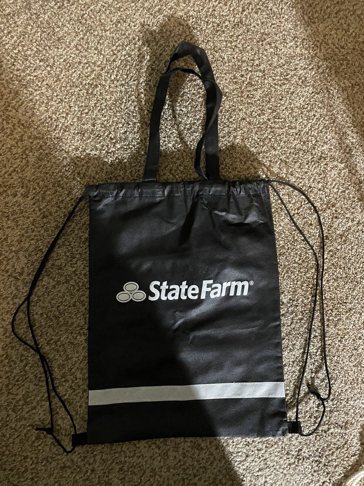 Drawstring Backpack/Recycle Bag w/State Farm Logo - Black & White - New
