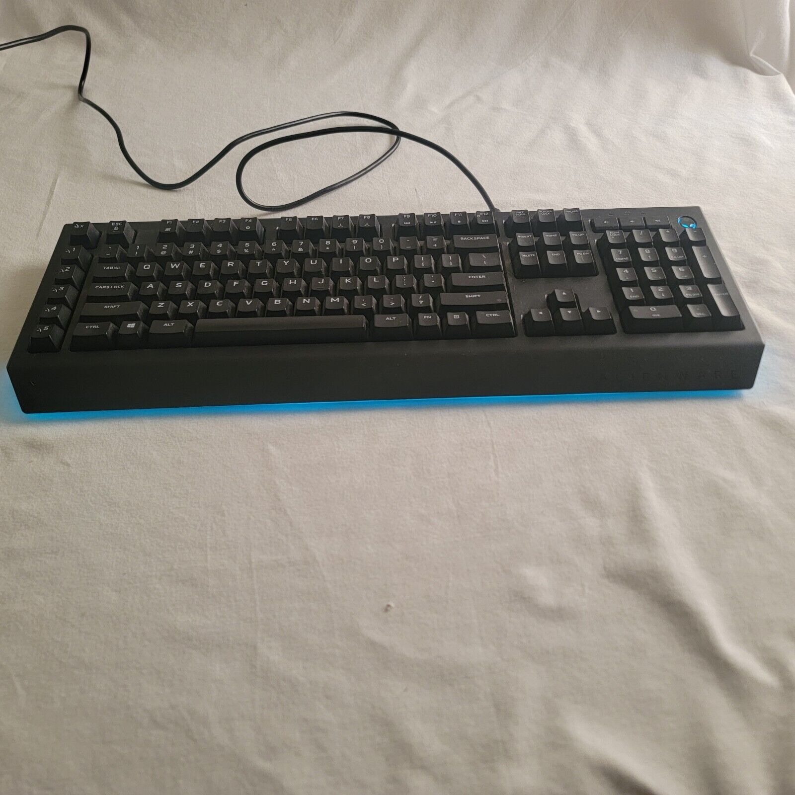 Alienware AW568 Gaming Mechanical RGB Backlit Keyboard - TESTED 