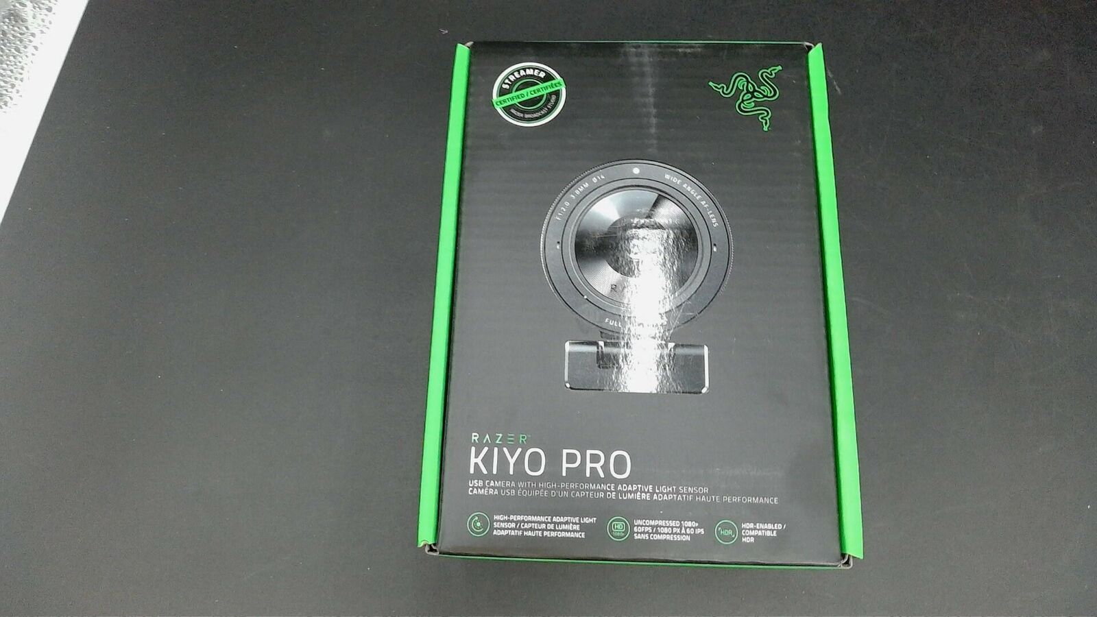 Razer --- Kiyo Pro Streaming Webcam: Full HD 1080p 60FPS Adaptive Light Sensor.-