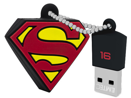 DC COMICS  32 GB FLASH DRIVE 2.0 USB.  SUPERMAN, WONDER WOMAN, OR BATMAN NEW