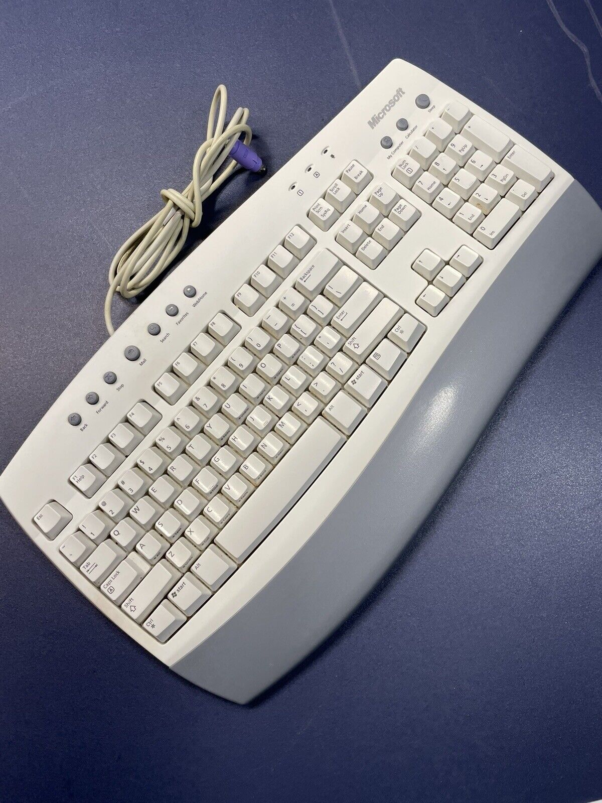Microsoft Internet Clicky Keyboard 3902A008 Model RT9443 Vintage