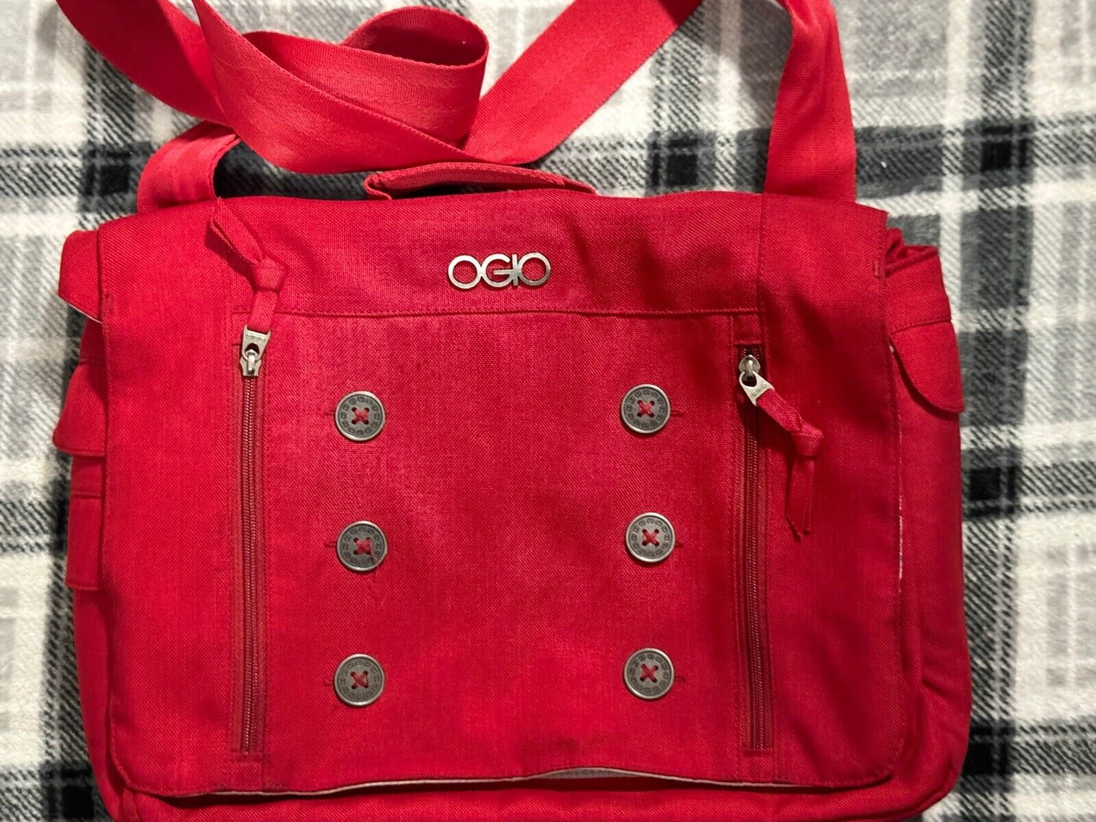 OGIO Midtown Red Crossbody Laptop Messenger Bag, Rainbow Polka Dot Interior