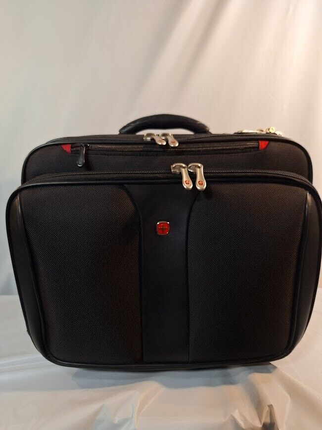Wenger Swiss Patriot Rolling 2 Piece Business Set luggage briefcase atache case