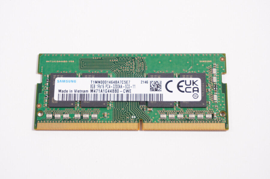 M471A1G44BB0-CWE Samsung  8GB 1R X16 PC4 3200 SO-DIMM Memory