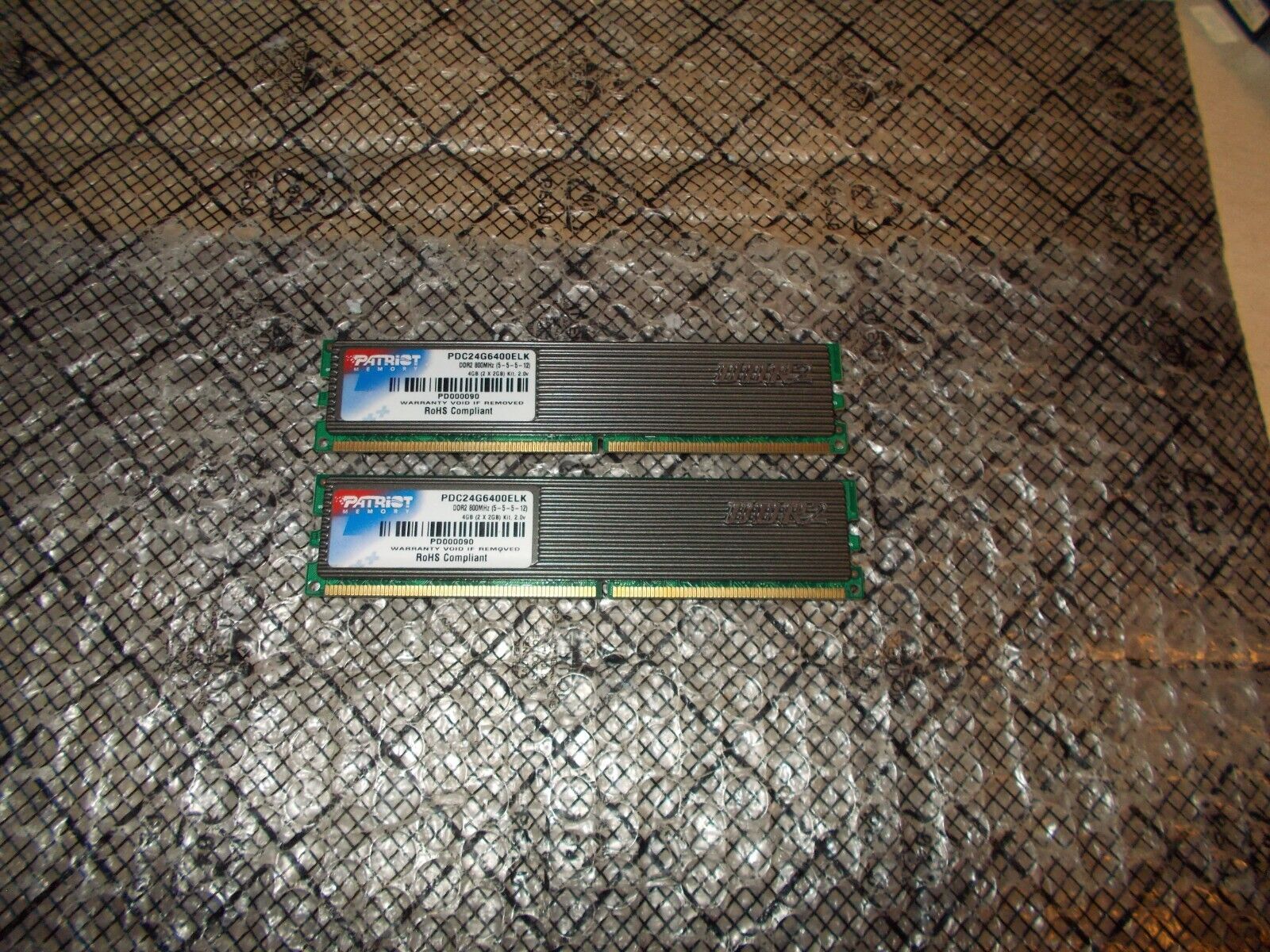 4GB (2GBx2) Patriot PC2-6400 800mhz NON ECC DDR2 PDC24G6400ELK
