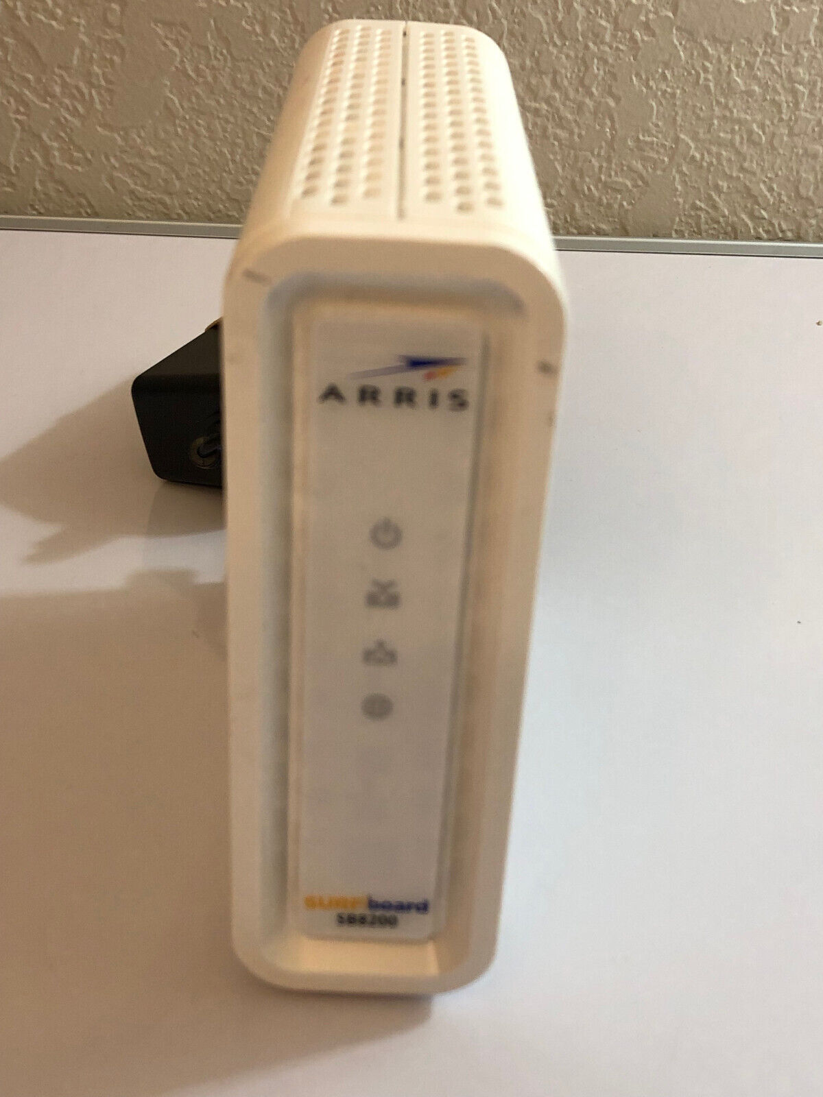 ARRIS SURFboard SB8200 DOCSIS 3.1 10 Gbps Cable Modem NOT FOR COX
