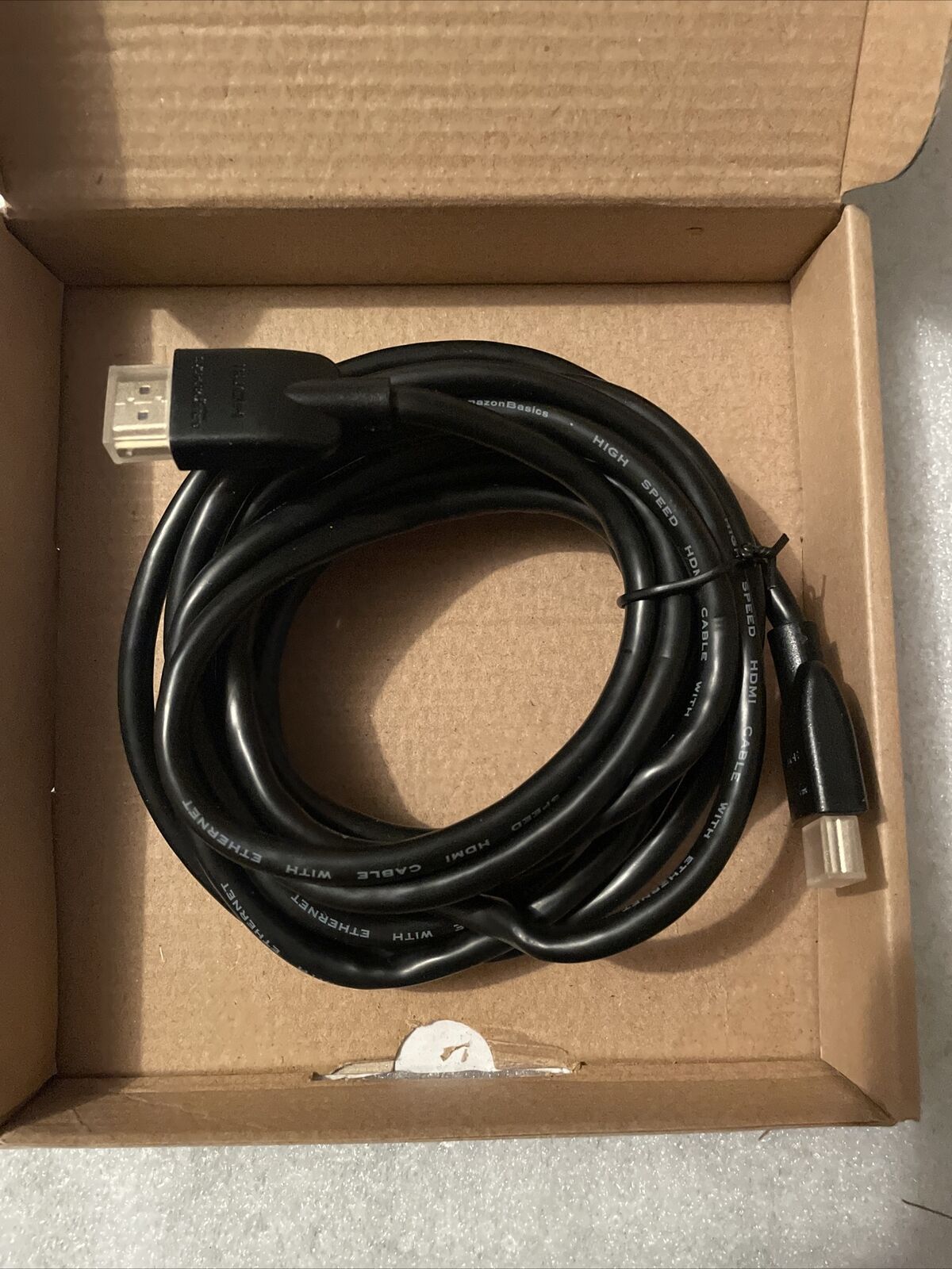 Amazon Basics HDMI Cable Cord, 10-Ft Black