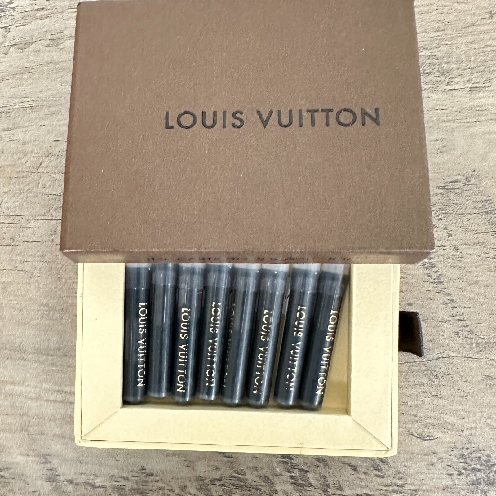 Authentic Louis Vuitton 8 Ink Cartridge with Box (Black) - R06720