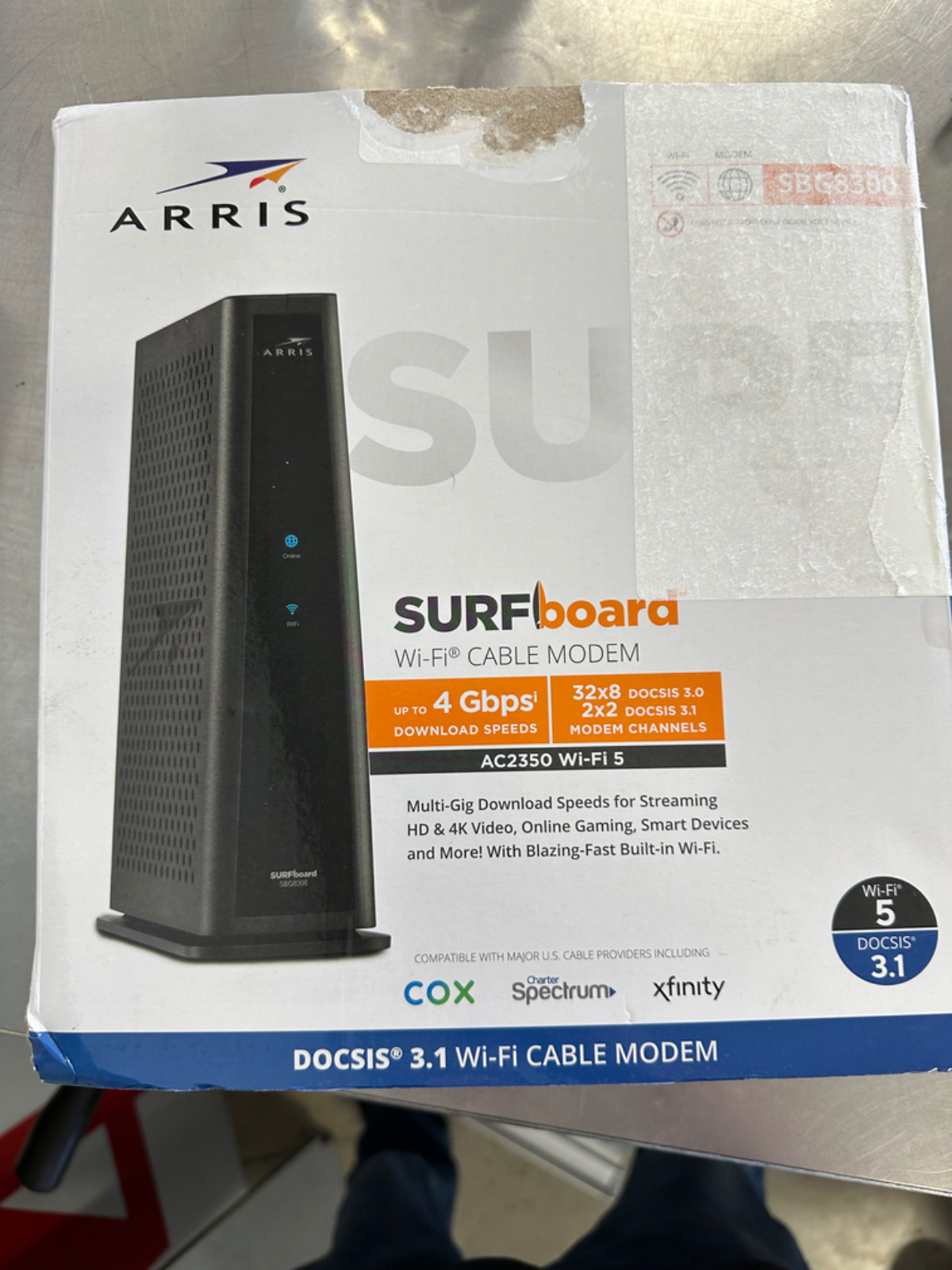Arris SURFboard SBG8300 Desktop DOCSIS 3.1 Cable Modem & Wi-Fi Router