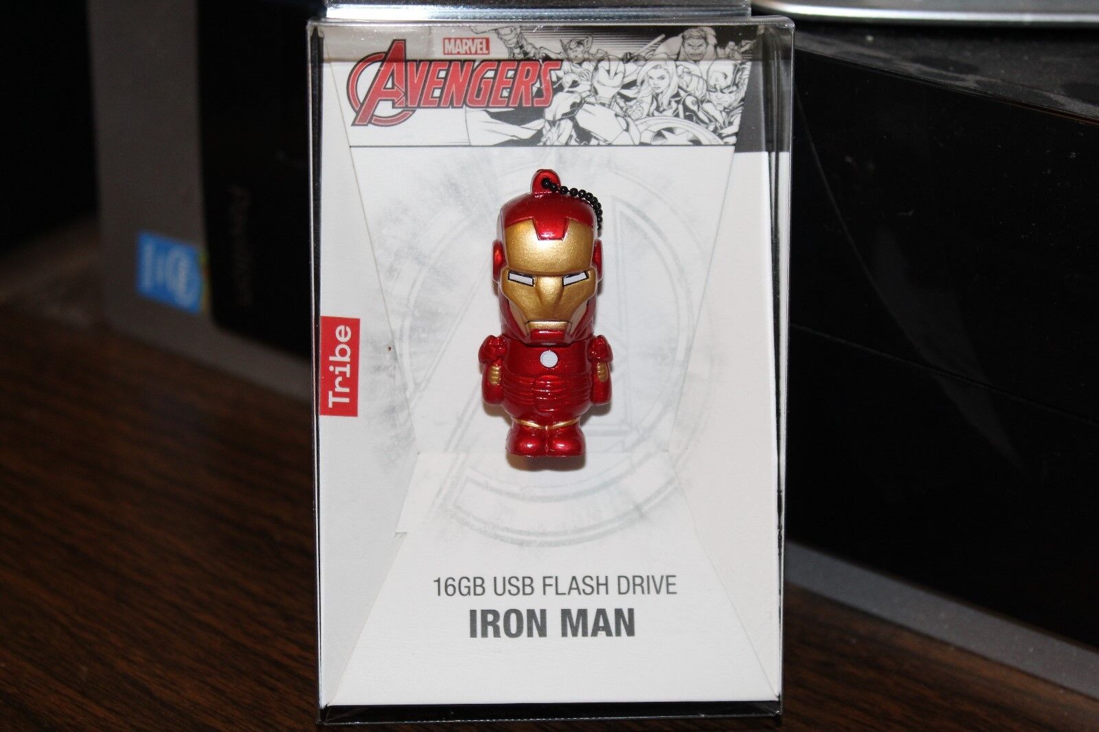 Avengers 16GB Flash Drive -- Iron Man