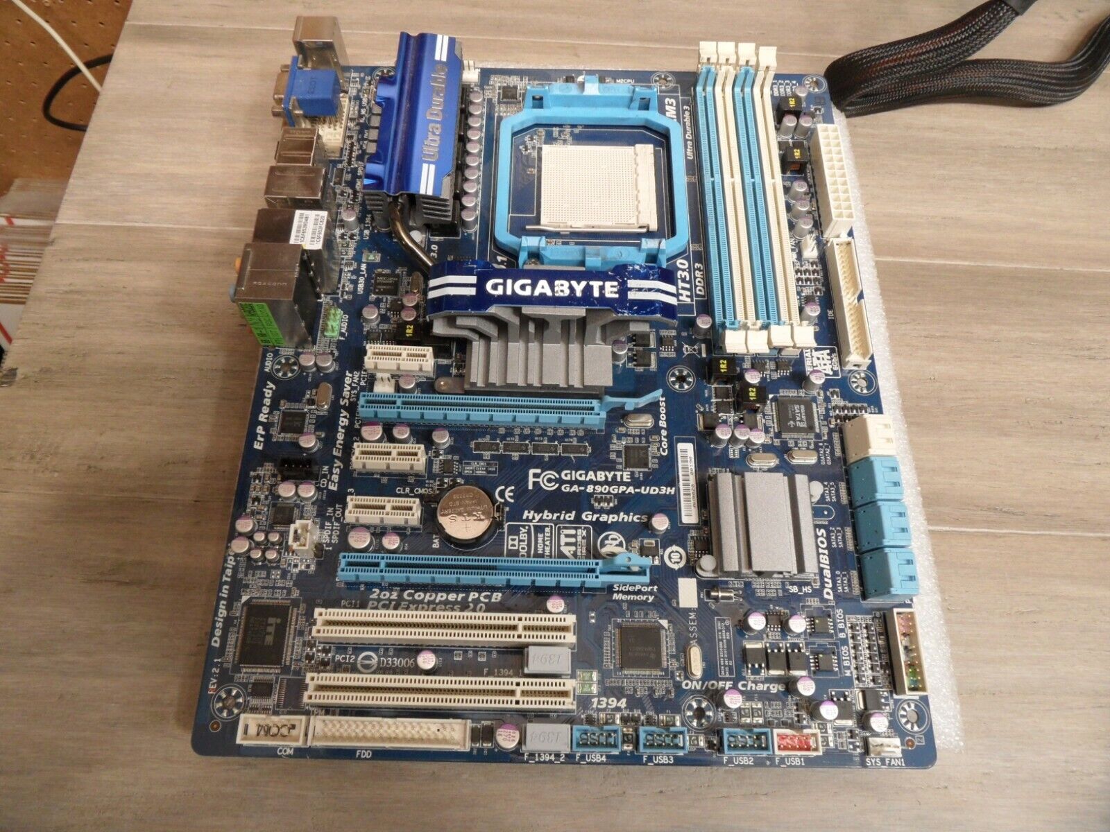Gigabyte GA-890GPA-UD3H Motherboard For Parts *Read* No Video